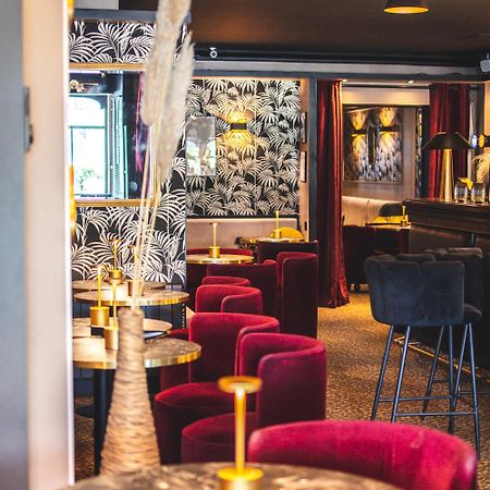 Le Boeuf Couronne - Hotel & Restaurant Chartres- Logis Hotels Экстерьер фото