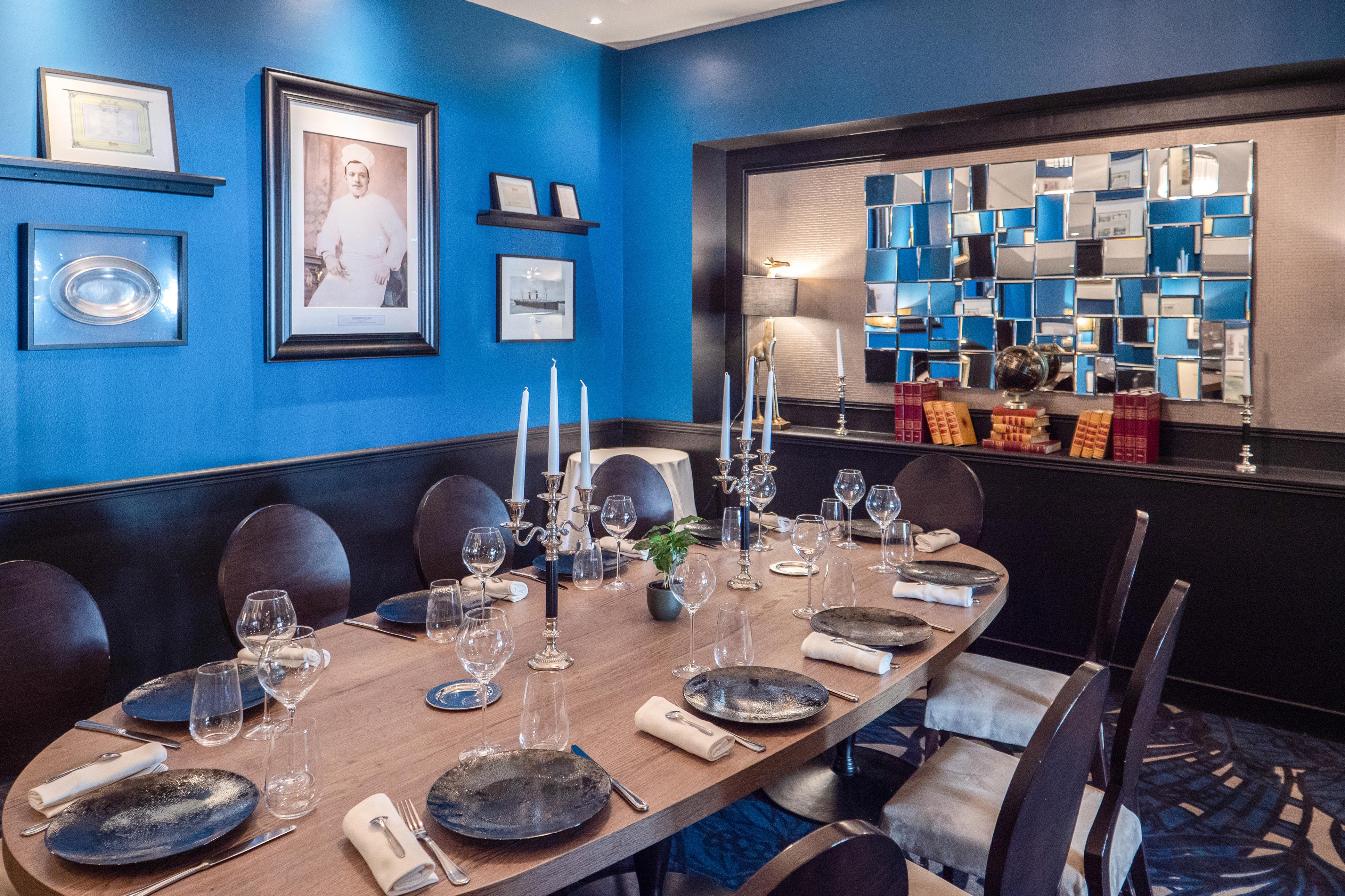 Le Boeuf Couronne - Hotel & Restaurant Chartres- Logis Hotels Экстерьер фото