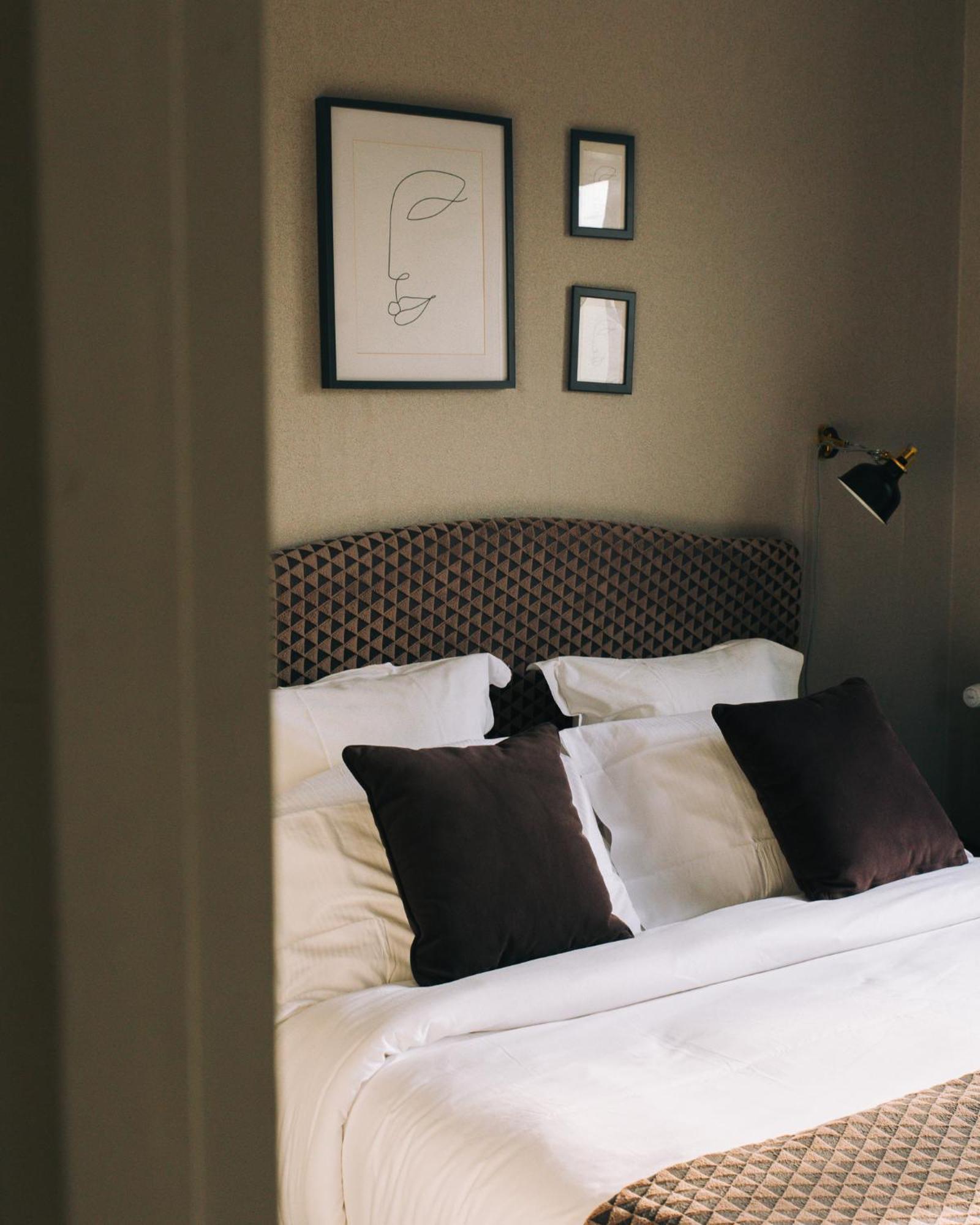 Le Boeuf Couronne - Hotel & Restaurant Chartres- Logis Hotels Экстерьер фото