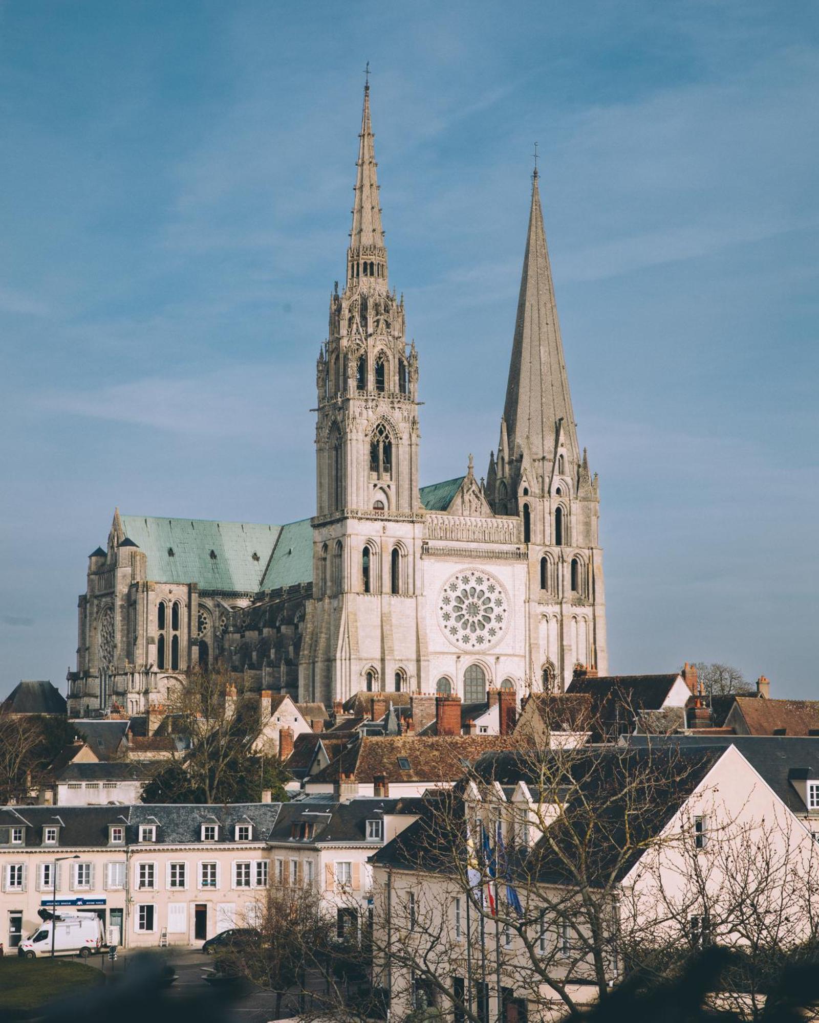 Le Boeuf Couronne - Hotel & Restaurant Chartres- Logis Hotels Экстерьер фото