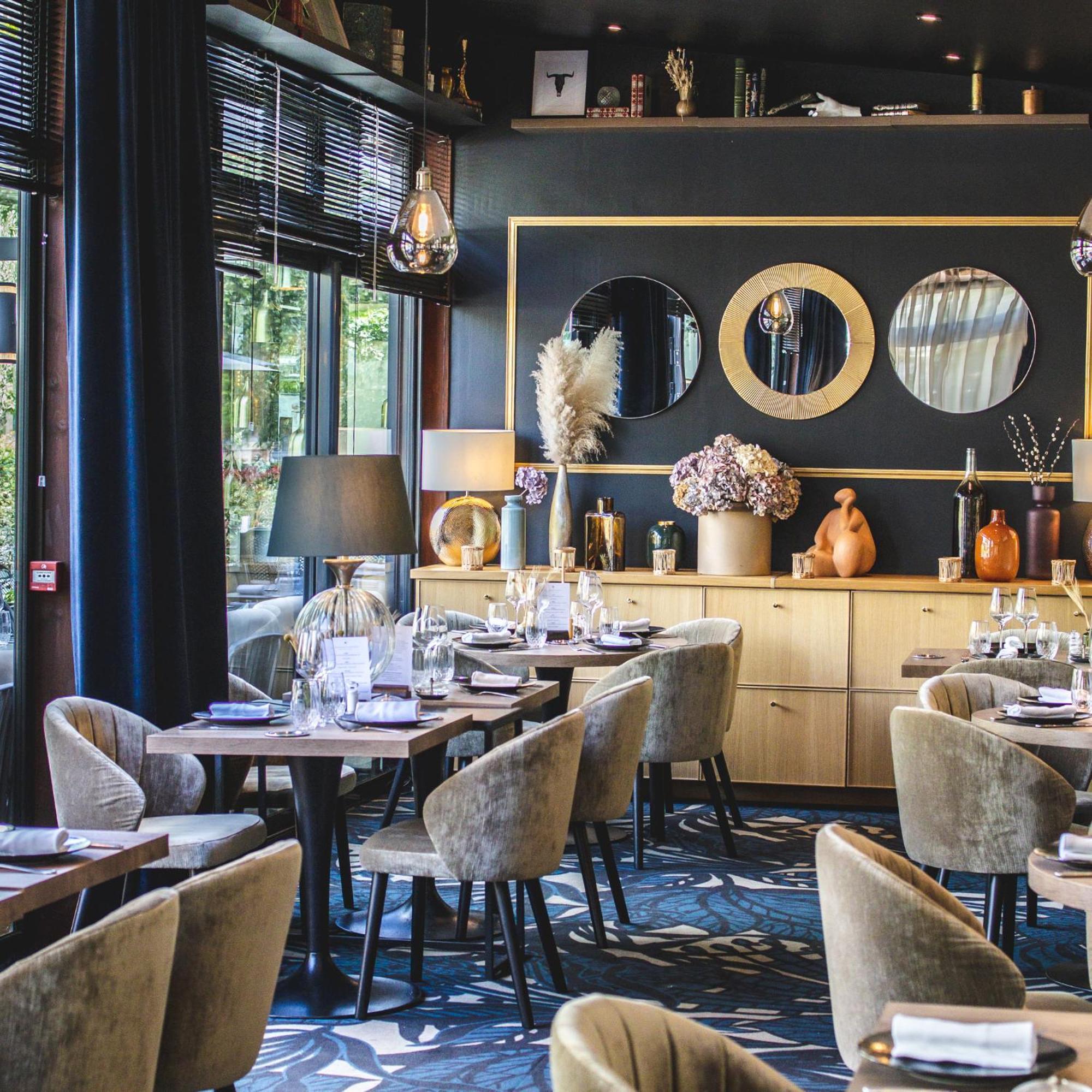 Le Boeuf Couronne - Hotel & Restaurant Chartres- Logis Hotels Экстерьер фото